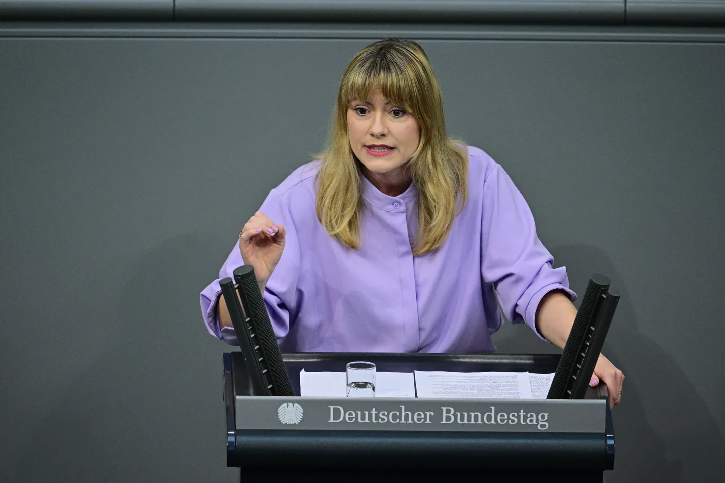 Linke verurteilt geplante Migrationsverschärfung als inhuman